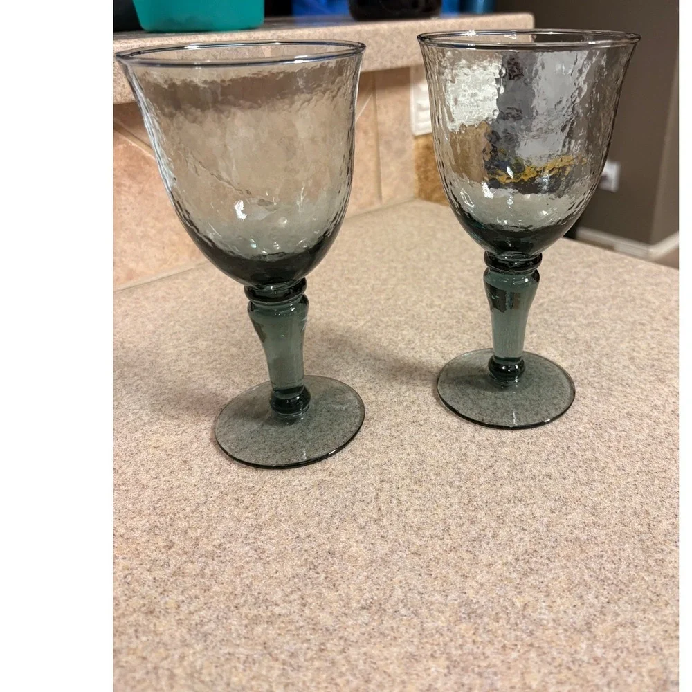 Pottery Barn Set of 2 Smoke Gray Hammered Glass Wine Water Rustic Goblet  7.5in